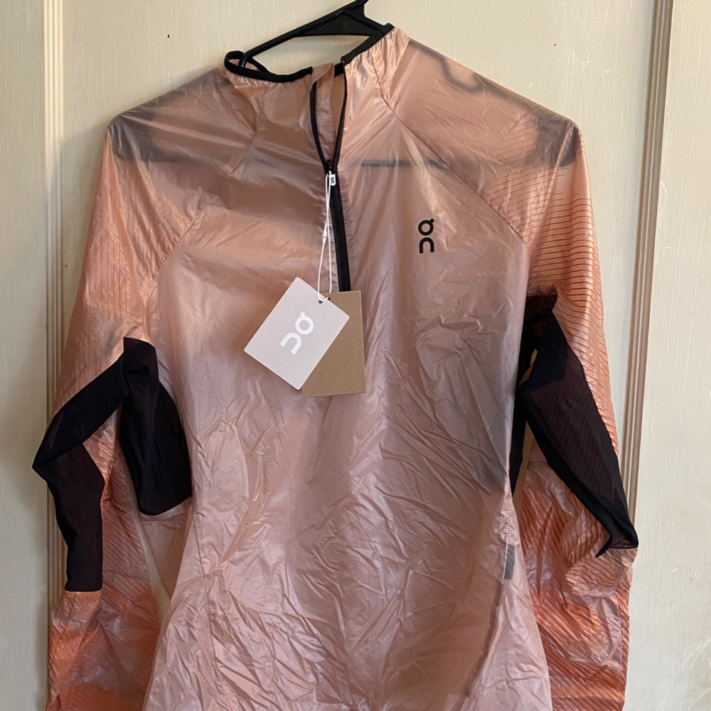 ON Running Zero Jacket